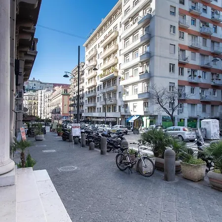 Borgo Santa Lucia Nápoles