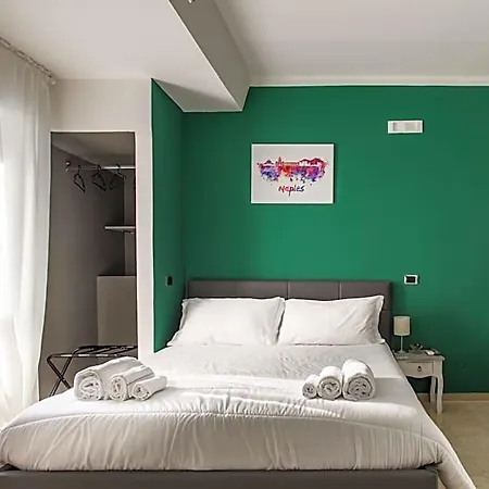 Borgo Santa Lucia 4* Неаполь