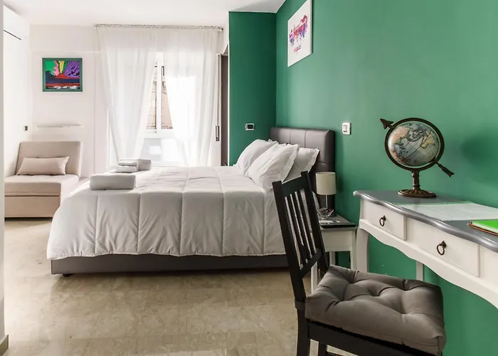 Borgo Santa Lucia 나폴리