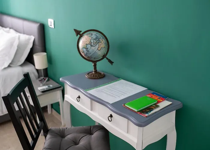 Borgo Santa Lucia 나폴리