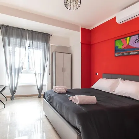 Borgo Santa Lucia * Naples